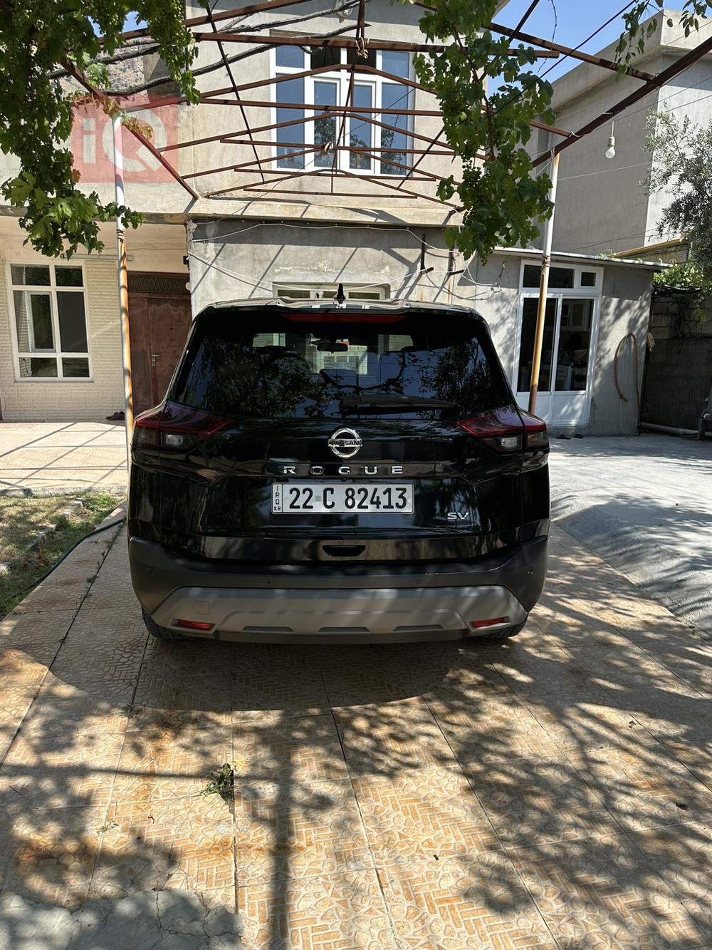 نیسان رۆگ